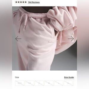 💕NEW💕Skims Pink Joggers